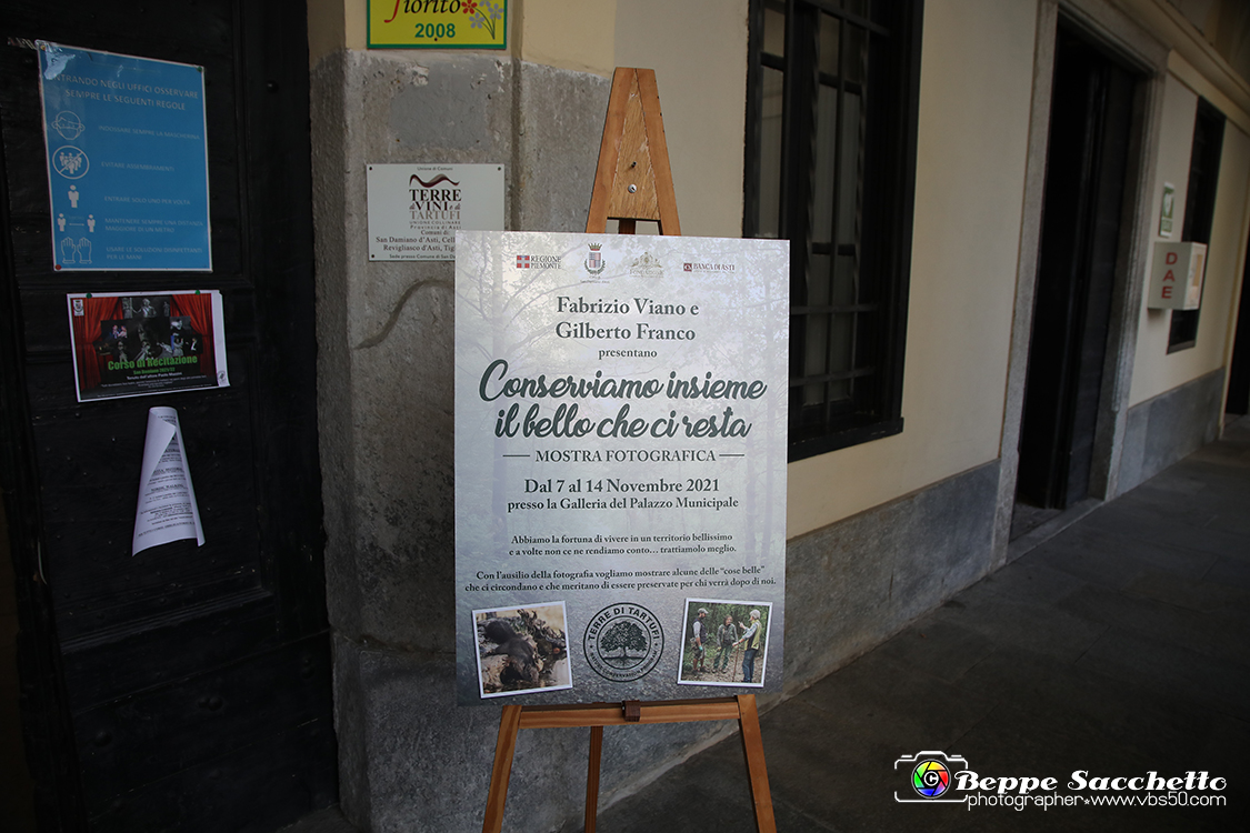 VBS_6208 - 10.ma Fiera Nazionale del Tartufo e Fiera dei Santi.jpg